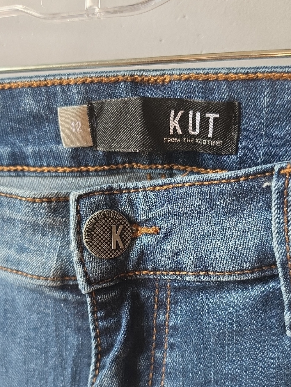 Classic Blue Denim Women’s Jeans - Picture 3 of 7